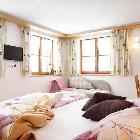 Haus Schwendinger 3*